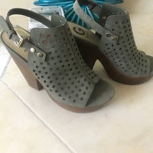 Guess Wedges
